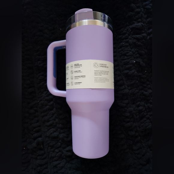 Stanley 40oz Quencher in Lavender - Picture 2 of 4